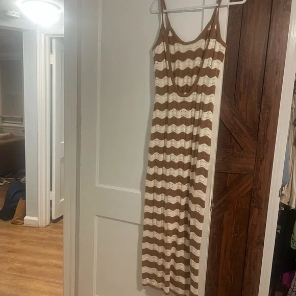 Rhythm Sunny Knit Midi Dress NWT - Picture 5 of 6